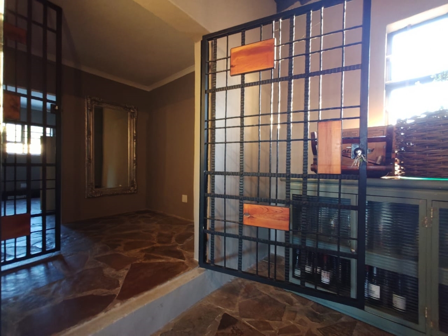 Commercial Property for Sale in Colleen Glen Eastern Cape